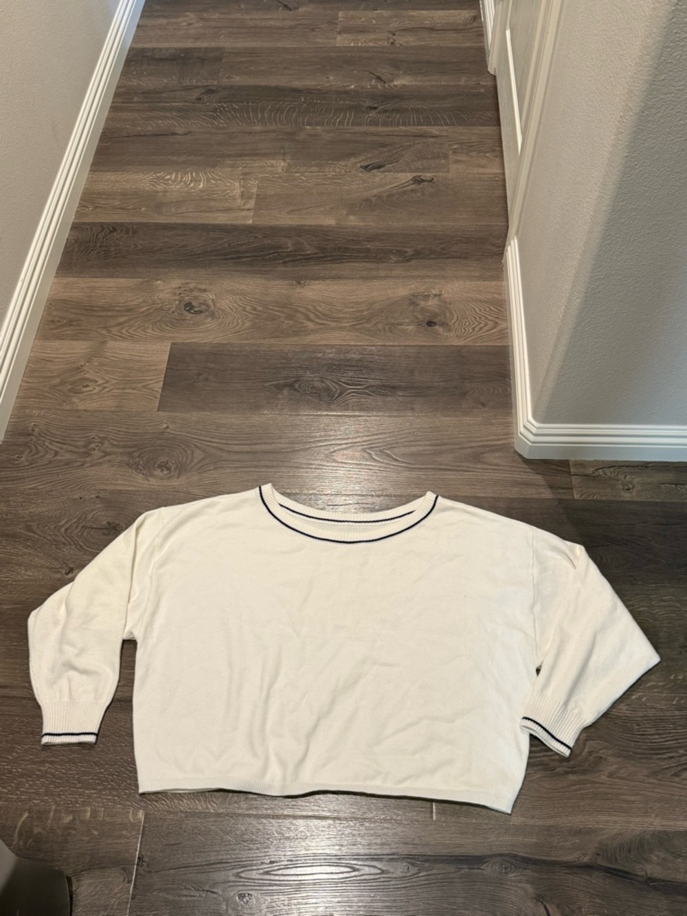 Cream Cropped Knit Sweater with Navy Trim - Picture 2 of 6